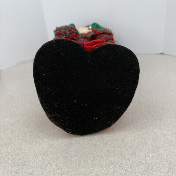 Vintage 1985 Carloling Girl Sandra Hasson Christmas Doll - Picture 6 of 7